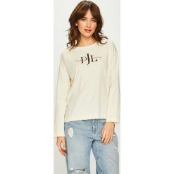 Pepe Jeans - Bluzka. Białe bluzki damskie Pepe Jeans, s, z nadrukiem, z bawełny, z okrągłym kołnierzem. W wyprzedaży za 69,90 zł.