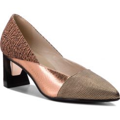 Półbuty UNITED NUDE - Zink Patch Pump Mid 10375566121113 Blush Mix. Żółte półbuty damskie skórzane marki United Nude, na obcasie. W wyprzedaży za 639,00 zł.