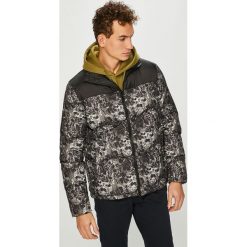 Review - Kurtka. Czarne płaszcze męskie Review, xl, bez wzorów, z poliesteru, krótkie, bez kaptura. W wyprzedaży za 159,90 zł.