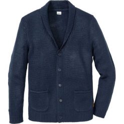 Sweter rozpinany Regular Fit bonprix ciemnoniebieski. Niebieskie kardigany męskie marki bonprix, xl, bez wzorów. Za 37,99 zł.