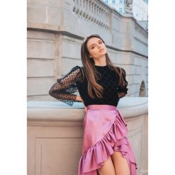 Czarna Bluzka Lili - Limited Edition. Czarne bluzki damskie marki other, s, bez wzorów, z okrągłym kołnierzem, z długim rękawem. Za 164,99 zł.