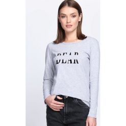 Szara Bluzka Sweet Emotion. Szare bluzki damskie z długim rękawem marki Born2be, xl, z napisami, z okrągłym kołnierzem. Za 34,99 zł.