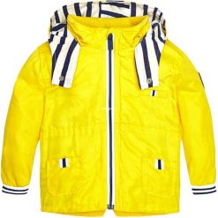 Kurtka w kolorze żółtym. Żółte kurtki chłopięce marki Mayoral, Lemon Fashion. W wyprzedaży za 87,95 zł.