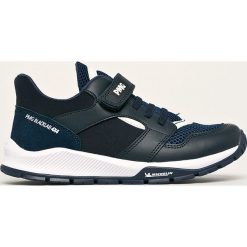 Primigi - Buty dziecięce. Niebieskie trampki chłopięce Primigi, bez wzorów, ze skóry, sportowe, z okrągłym noskiem, bez zapięcia. Za 259,90 zł.