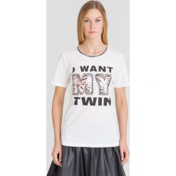 BIAŁY T-SHIRT MY TWIN TWINSET. Białe t-shirty damskie Twinset, xs, z nadrukiem, z bawełny, z okrągłym kołnierzem. Za 219,50 zł.