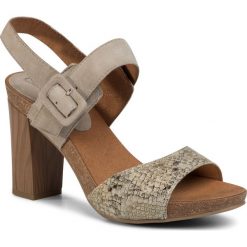 Sandały CAPRICE - 9-28320-24 Grey Comb 210. Szare klapki damskie Caprice, bez wzorów, ze skóry, bez obcasa, na obcasie. W wyprzedaży za 199,00 zł.