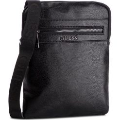 Saszetka GUESS - City HM6711 POL93 BLA. Czarne torby męskie skórzane Guess, z aplikacjami, ze skóry ekologicznej, młodzieżowe. W wyprzedaży za 219,00 zł.