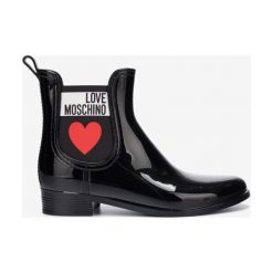Love Moschino Kalosze Czarny. Czarne kalosze damskie Love Moschino, bez wzorów, z materiału. Za 523,95 zł.