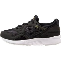 Asics Tiger GELLYTE Półbuty wsuwane black. Czarne półbuty damskie Asics Tiger, z tworzywa sztucznego, klasyczne. W wyprzedaży za 216,30 zł.