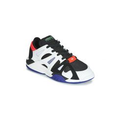 Buty adidas DIMENSION LO. Białe trampki męskie Adidas, bez wzorów, bez zapięcia. Za 569,00 zł.