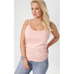 Różowy Top Amaria. Różowe bluzki damskie Born2be, xl, bez wzorów, bez kołnierzyka, bez rękawów. W wyprzedaży za 19,99 zł.