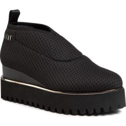 Półbuty UNITED NUDE - Fold Casual II 1041762990 Black Mesh. Czarne półbuty damskie United Nude, na co dzień, bez wzorów, z materiału, casualowe, bez obcasa, na koturnie, bez zapięcia. W wyprzedaży za 619,00 zł.