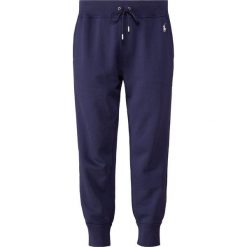 Polo Ralph Lauren Spodnie treningowe newport navy. Niebieskie bryczesy damskie Polo Ralph Lauren, xl, z bawełny. Za 459,00 zł.