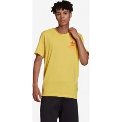 Adidas Originals Shattered Koszulka Żółty. Żółte podkoszulki męskie adidas Originals, xl, z nadrukiem, z bawełny, z krótkim rękawem. Za 119,95 zł.