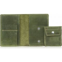 Skórzany cienki portfel slim wallet z bilonówką BRODRENE SW01+ zielony - zielony. Zielone portfele męskie Brødrene, bez wzorów, ze skóry. Za 115,00 zł.