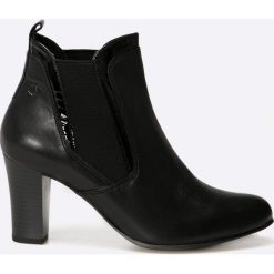 Caprice - Botki. Czarne buty zimowe damskie Caprice, z materiału, z okrągłym noskiem, na obcasie. W wyprzedaży za 179,90 zł.