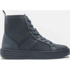 Granatowe sneakersy męskie. Niebieskie sneakersy męskie Kazar, bez zapięcia. Za 469,00 zł.