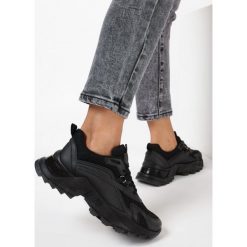Czarne Sneakersy Petille. Czarne sneakersy damskie Born2be. Za 109,99 zł.