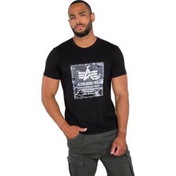 Koszulka Alpha Industries Camo 198504-03 - czarny. Czarne koszulki męskie Alpha Industries, xxl, bez wzorów, bez kołnierzyka, bez rękawów. Za 112,99 zł.