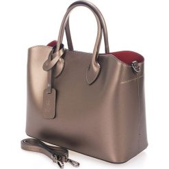 Torebki klasyczne damskie: Skórzana torebka w kolorze złotym – 32 x 25 x 14 cm