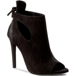 Buty zimowe damskie: Szpilki CARINII – B3896 360-000-000-B40