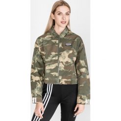 Adidas Originals Kurtka Zielony. Zielone kurtki damskie adidas Originals, s, bez wzorów, z bawełny, bez kaptura. Za 404,95 zł.