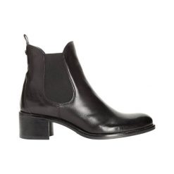 Dasia Botki Dittany czarny female czarny 38. Czarne botki damskie Dasia, ze skóry, klasyczne, bez obcasa, bez zapięcia. Za 529,00 zł.