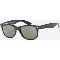 Ray-Ban - Okulary New Wayfarer. Czarne okulary przeciwsłoneczne męskie Ray-Ban, z materiału, prostokątne. W wyprzedaży za 399,90 zł.