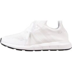 Trampki chłopięce: adidas Originals SWIFT RUN Tenisówki i Trampki footwear white/crystal white/core black