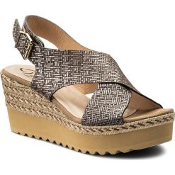 Espadryle KANNA - KV6162 Martinica Fondete. Szare espadryle damskie Kanna, bez wzorów, ze skóry, bez obcasa, na obcasie. W wyprzedaży za 299,00 zł.