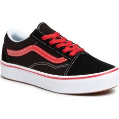 Tenisówki VANS - Comfycush Old Sko VN0A4UHA4HJ1 (Pop) Black/Red. Czarne trampki chłopięce Vans, bez wzorów, ze skóry, na sznurówki. W wyprzedaży za 209,00 zł.