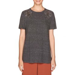 Koszulka w kolorze szarym. Szare koszulki damskie Benetton, xl, z nadrukiem, z bawełny, z okrągłym kołnierzem. W wyprzedaży za 39,95 zł.