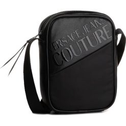 Saszetka VERSACE JEANS COUTURE - E1YUBB23 71151 899. Czarne torby męskie skórzane Versace Jeans Couture, bez wzorów, z jeansu, młodzieżowe. Za 519,00 zł.