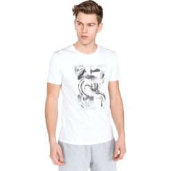 SELECTED Primus Koszulka Biały. Białe podkoszulki męskie Selected, xxl, z nadrukiem, z bawełny, krótkie. Za 88,95 zł.