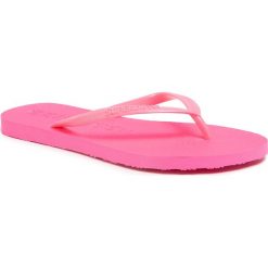 Japonki SUPERDRY - Super Sleek Fluro Flip Flop WF310008A Fluro Pink 28R. Różowe klapki damskie Superdry, bez wzorów, z tworzywa sztucznego, bez obcasa. W wyprzedaży za 79,00 zł.