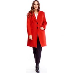 Jednorzędowy płaszcz z dodatkiem wełny czerwony. Czerwone płaszcze damskie Tagless, plus size, bez wzorów, z wełny, plus size. Za 306,36 zł.