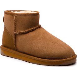 Buty EMU AUSTRALIA - Stinger Micro W10937 Chestnut. Pomarańczowe kozaki damskie EMU Australia, ze skóry, klasyczne, bez obcasa, bez zapięcia. W wyprzedaży za 479,00 zł.