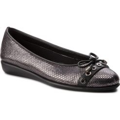 Półbuty THE FLEXX - Rise A Stud 2101/113 C.Fucile/Black. Szare półbuty damskie skórzane marki The Flexx, na płaskiej podeszwie. W wyprzedaży za 239,00 zł.