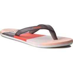 Japonki adidas - Eezay Striped W S80425 Tragre/Hazcor/Eascor. Czarne japonki damskie marki Adidas, z kauczuku. Za 89,00 zł.