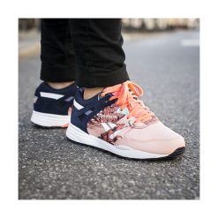Bury Reebok Ventilator Graphics "Coral Glow" (M45611). Niebieskie buty sportowe damskie marki Reebok, bez wzorów, ze skóry, sportowe. Za 229,99 zł.