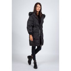 Płaszcz zimowy w kolorze czarnym. Czarne kurtki damskie Snowie Collection, na zimę, m, w paski, z tkaniny, bez kaptura. W wyprzedaży za 249,95 zł.
