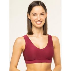 Biustonosz top Chantelle SoftStretch C16A10. Czerwone biustonosze Chantelle, bez wzorów, z elastanu. W wyprzedaży za 159,00 zł.