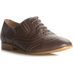Buty damskie. Pomarańczowe półbuty damskie Wittchen, na co dzień, bez wzorów, ze skóry, eleganckie, bez obcasa, na szpilce, na sznurówki. W wyprzedaży za 299,90 zł.