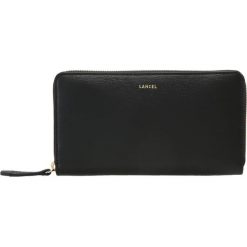 Lancel ENVELOPPE CONTINENTAL Portfel black. Czarne portfele damskie marki Lancel. Za 989,00 zł.