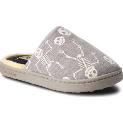 Kapcie GIOSEPPO - 46358 Grey. Szare sandały chłopięce Gioseppo, z tworzywa sztucznego, bez zapięcia. W wyprzedaży za 129,00 zł.