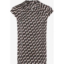 Comma - Bluzka damska, czarny. Czarne bluzki damskie comma, bez wzorów, eleganckie, bez kołnierzyka, bez rękawów. Za 229,95 zł.