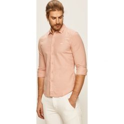 Levi's - Koszula. Różowe koszule męskie Levi's®, s, bez wzorów, z bawełny, klasyczne, z klasycznym kołnierzykiem, z długim rękawem. W wyprzedaży za 119,90 zł.