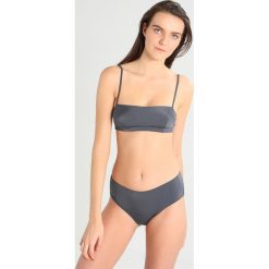 Bez Kategorii: Filippa K SHINY HIGH BRIEF Dół od bikini pigeon