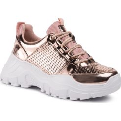 Sneakersy DEEZEE - WSL17061-01 Pink. Różowe półbuty damskie DeeZee, bez wzorów, ze skóry ekologicznej, bez obcasa, na płaskiej podeszwie, bez zapięcia. Za 119,99 zł.