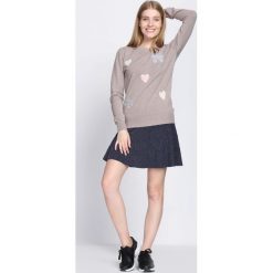 Khaki Sweter Ohh Why?. Brązowe swetry klasyczne damskie Born2be, l, z okrągłym kołnierzem. Za 59,99 zł.